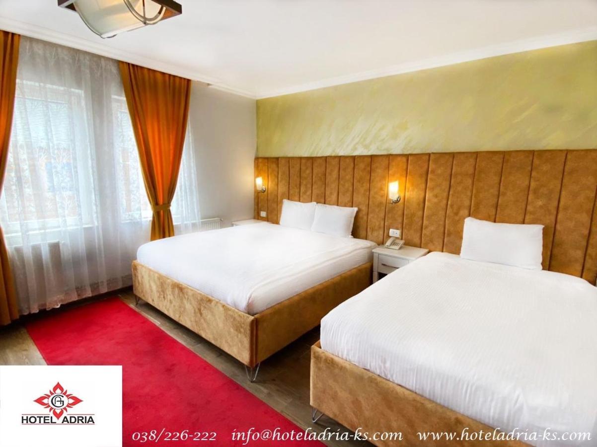 Hotel Adria Pristina Kültér fotó