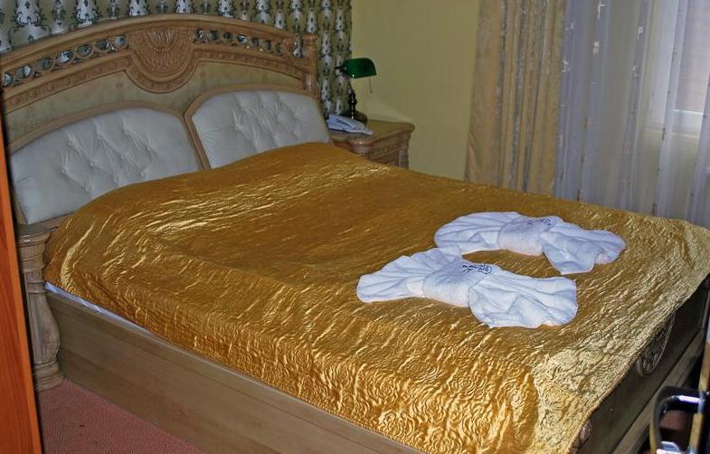Hotel Adria Pristina Szoba fotó